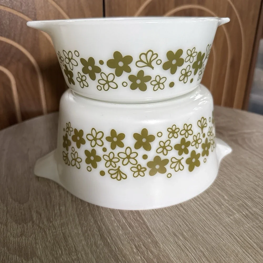 Spring Blossom Vint Pyrex Casserole Set 474-b 1.5qt & 472 1.5 pt.